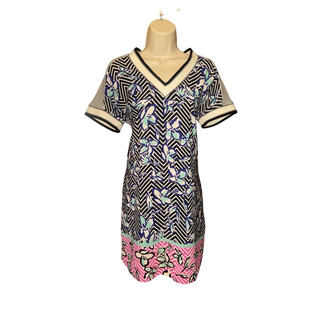 Potters Pot floral and geometric print t-shirt dress size M EUC